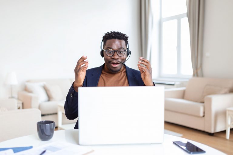 Devenir revendeur hébergement web